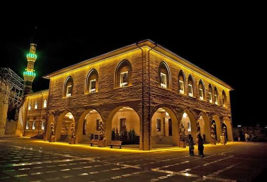 Hacı Bayram Camii ve Augustus Tapınağı