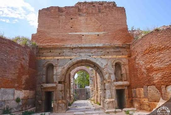 İznik Antik Kent Surları · İznik · Bursa · Türkiye · fotoğraf 2