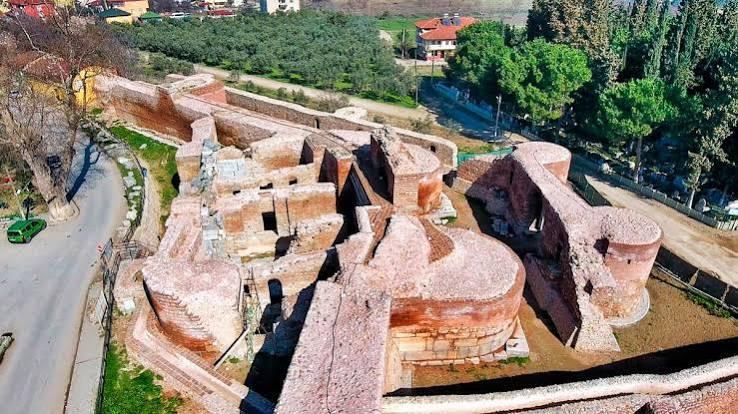 İznik Antik Kent Surları · İznik · Bursa · Türkiye · fotoğraf 4