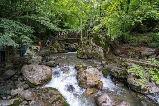 Samandere Şelalesi Doğal Anıtı · fotoğraf