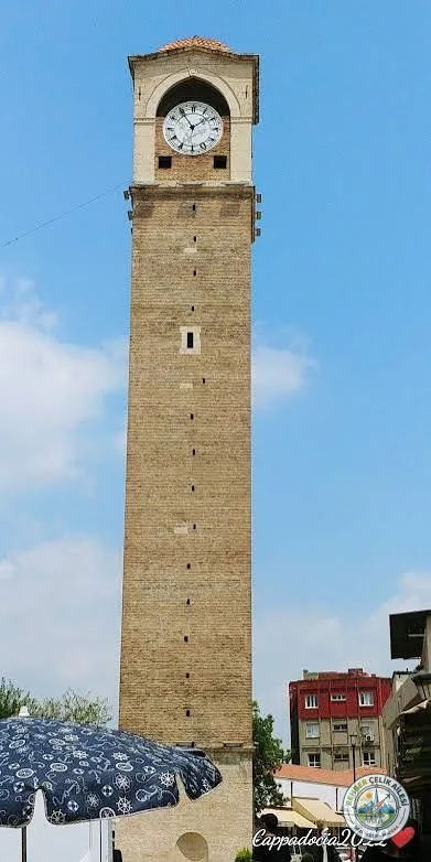 Büyük Saat Kulesi ve Kazancılar Çarşısı · Seyhan · Adana · Türkiye · fotoğraf 2