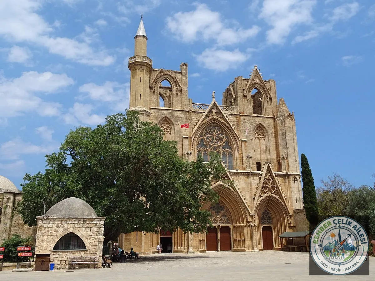 Selimiye Camii (St. Sophia Katedrali)